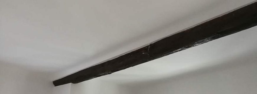 Réparation d’une fissure dans un plafond